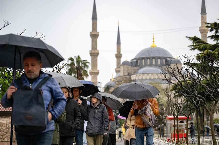 Bahar geri dönüyor. Hava 4 derece birden ısınacak 1