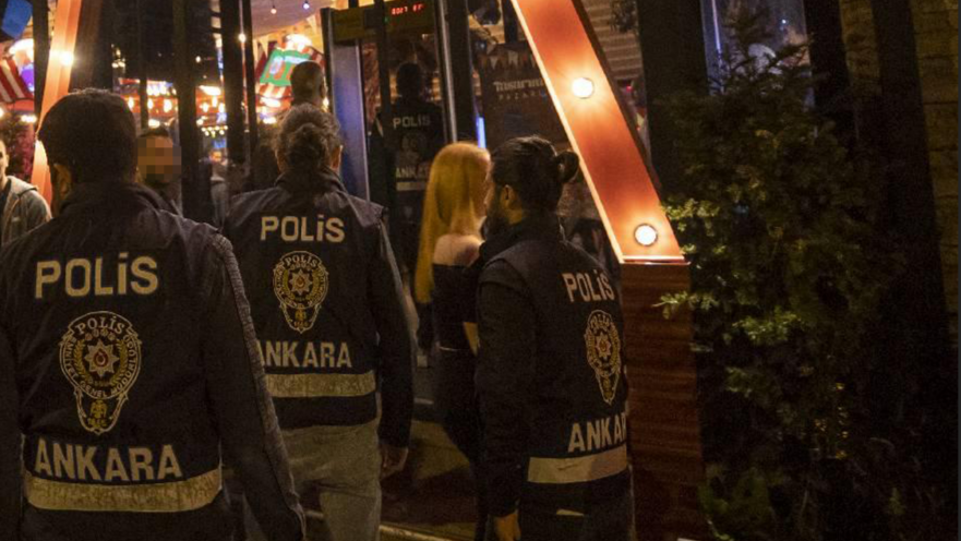 Kadıköy'de mekanlara uyuşturucu operasyonu. 94 gözaltı