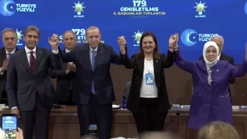 Burcu Köksal AK Parti'ye katıldı. Cumhurbaşkanı Erdoğan: Afyonkarahisar için birlikte çalışacağız