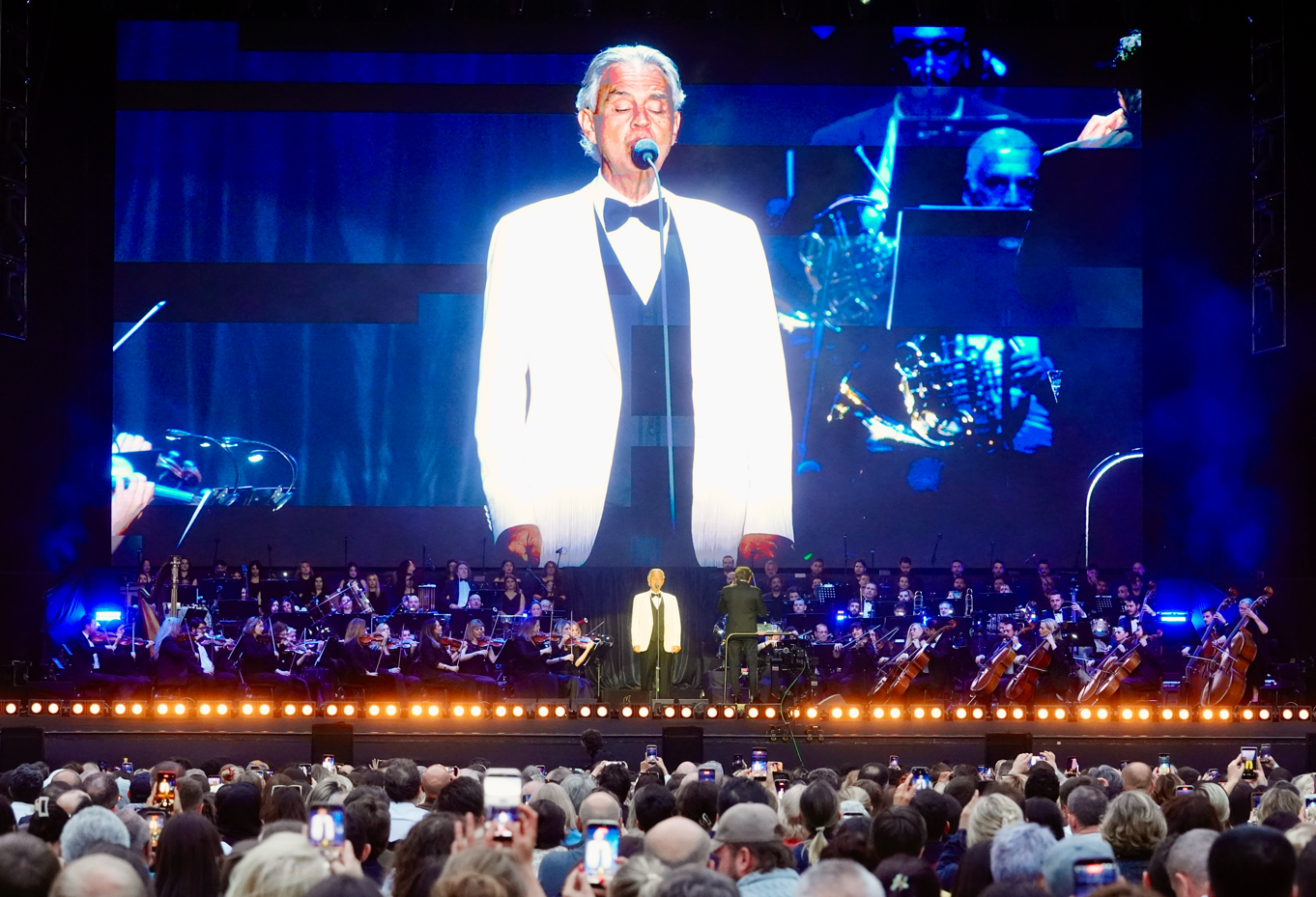 İstanbul'da Andrea Bocelli rüzgarı