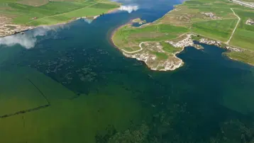 Yağışlar bereketiyle geldi. Yüzey alanı 15 kat büyüdü