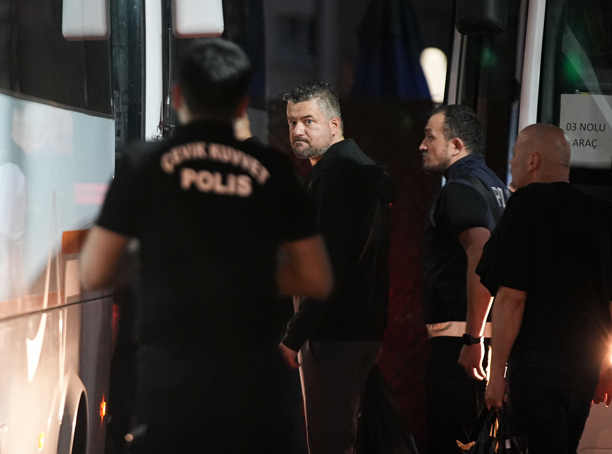 Buca Belediye Başkanı Duman görevden uzaklaştırıldı