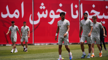 "Buraya futbol için geldik. Politikacı değiliz"