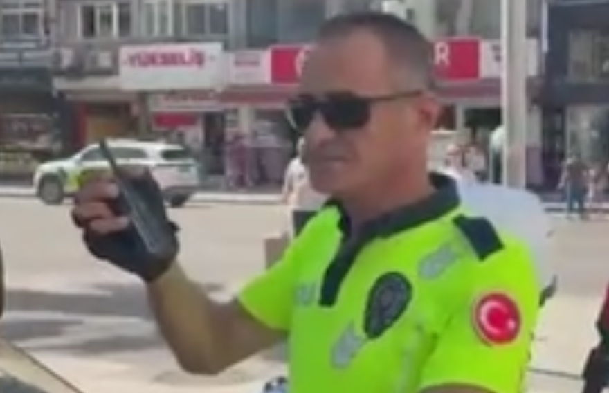TELSİZDEN BOĞAZLARI DÜĞÜMLEYEN SON ANONS 2