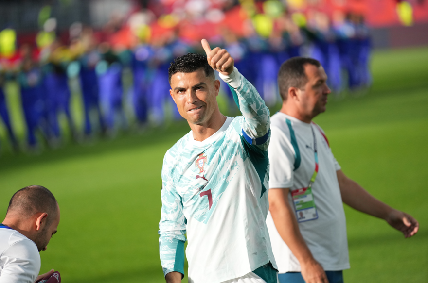 Portekiz, Hırvatistan'ı eleyerek üst tura çıktı. Ronaldo bir kere daha tarihe geçti 4