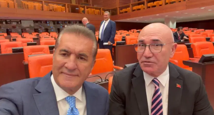 Özgür Özel yeni partiyi açıkladı, CHP'de istifalar başladı 4