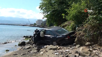 Ordu'da otomobil 30 metreden deniz kıyısına uçtu