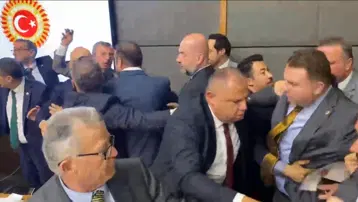 Terörsüz Türkiye teklifi Meclis'te. Komisyon'da gerginlik