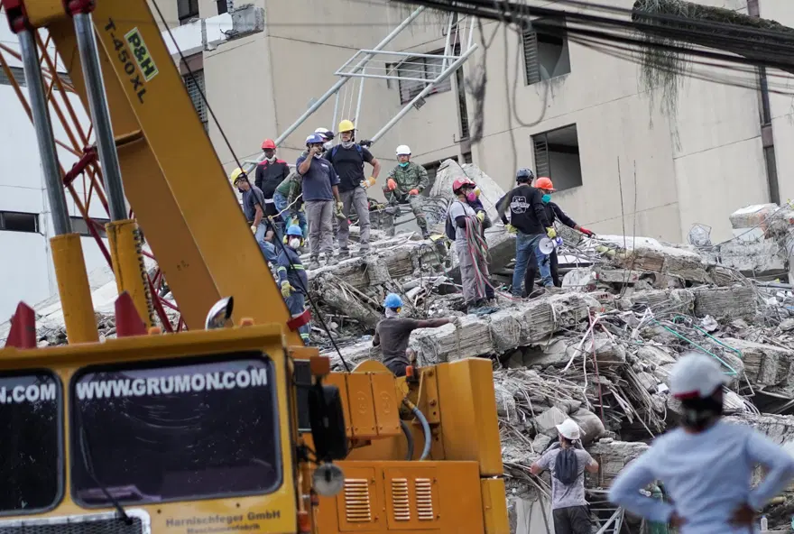Kolombiya'da 7,4'lük deprem. Can kaybı artıyor 3