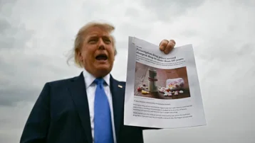 Trump'tan ilaç fiyatları gafı: "Gördünüz mü" diyerek Biden yönetimini öven haberi gösterdi