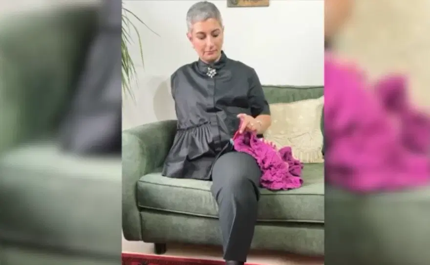Depremde çocukları ve eşi öldü, engelli kaldı. Azmiyle "Yaşayan insan hazinesi" oldu 1 Depremde çocukları ve eşi öldü, engelli kaldı. Azmiyle "Yaşayan insan hazinesi" oldu 1