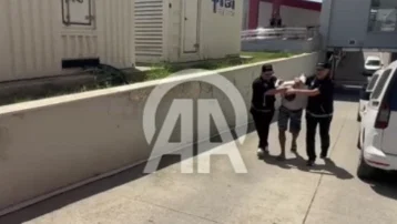Adana'da Interpol tarafından kırmızı bültenle aranan hükümlü yakalandı