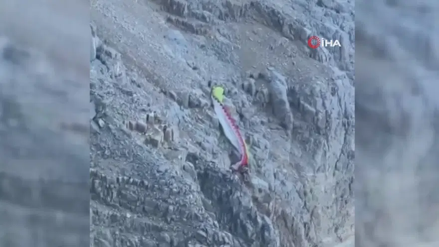KURTARMA ÇALIŞMASI 100 SAAT SÜRDÜ 1 KURTARMA ÇALIŞMASI 100 SAAT SÜRDÜ 1