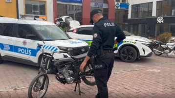 Ehliyetsiz, plakasız, 16 yaşındaki motosiklet sürücüsüne 351 bin lira ceza