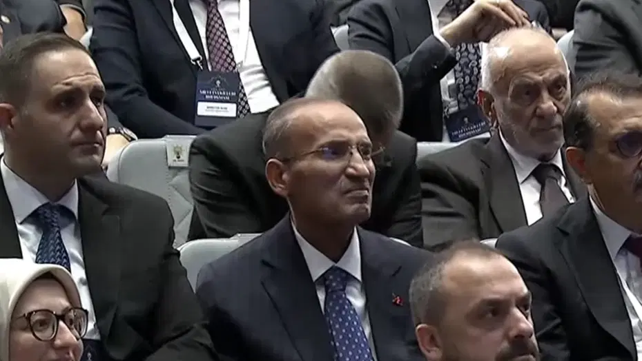 TBMM Başkanvekilliği'nden istifa etmişti. Bekir Bozdağ'ın yerine gelen isim belli oldu
