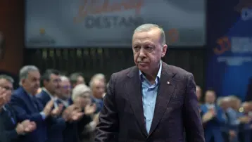 AK Parti'nin yeni şarkısı ilk kez dinletildi