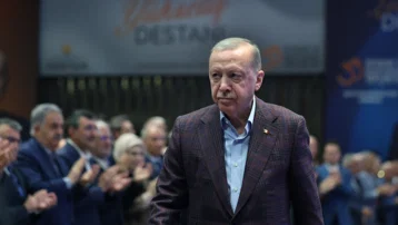 AK Parti'nin yeni şarkısı ilk kez dinletildi