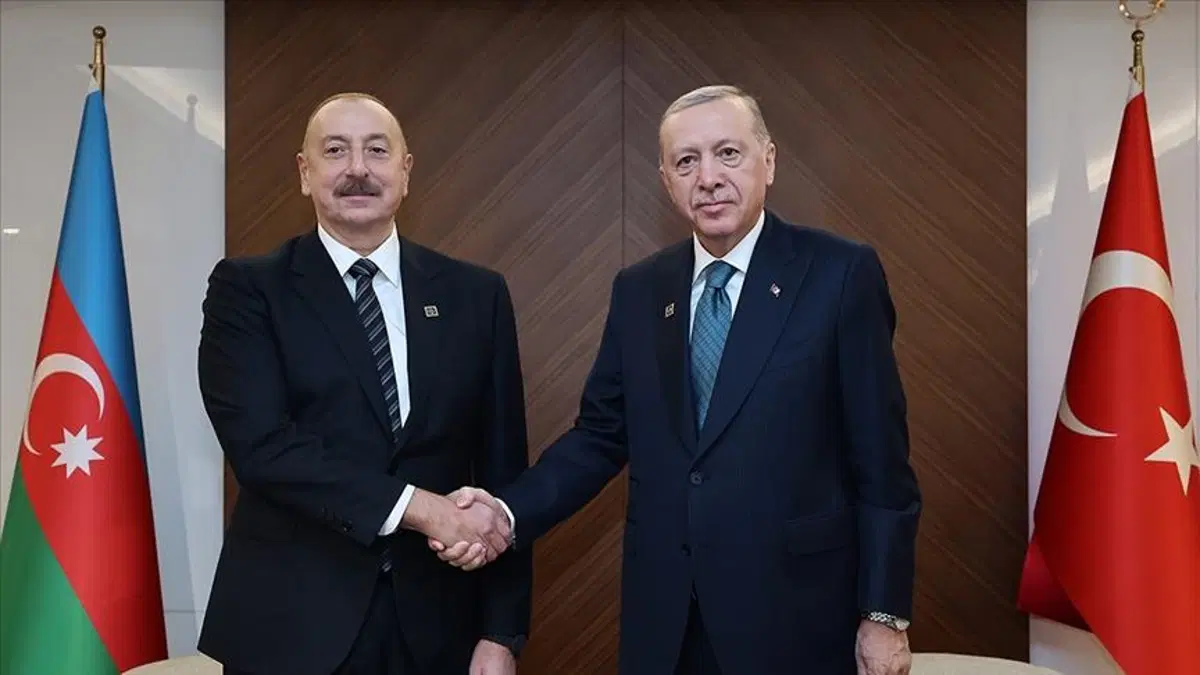 Erdoğan'dan Azerbaycan'a kutlama mesajı