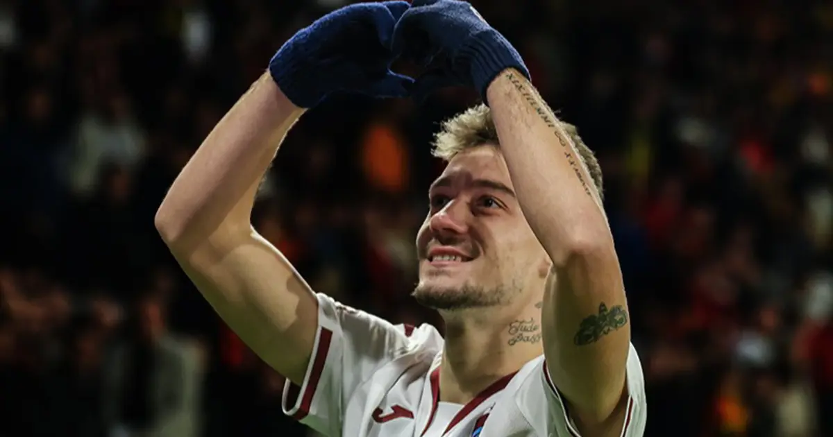 Ernest Muçi yıldızlaştı, Trabzonspor Göztepe'yi mağlup etti