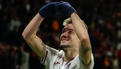 Ernest Muçi yıldızlaştı, Trabzonspor Göztepe'yi mağlup etti