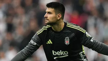Beşiktaş'tan ayrıldı, yeni takımı şaşırttı