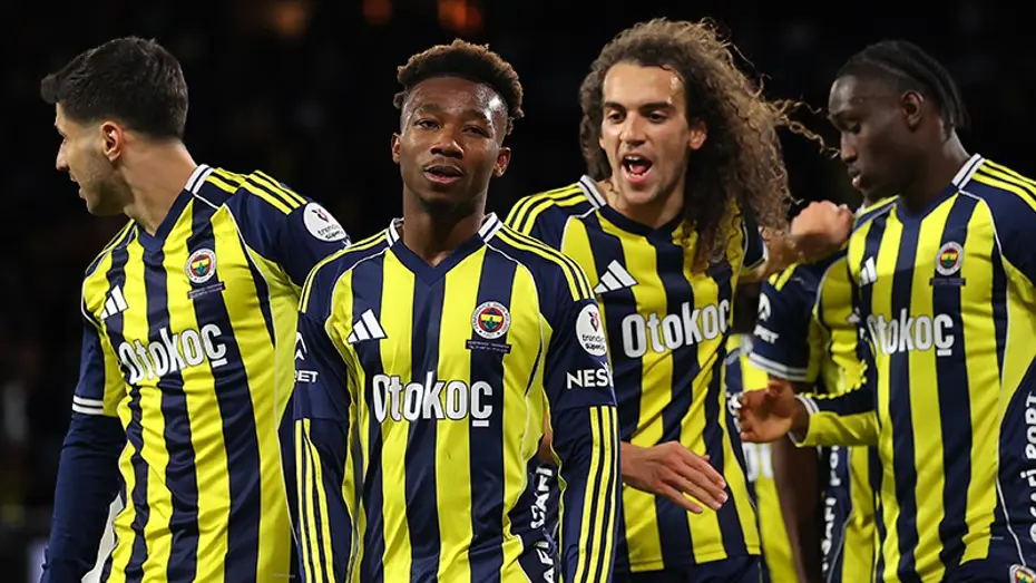 Fenerbahçe, Kadıköy'de morallendi. Sarı-lacivertliler, Gaziantep FK'yı farklı geçti