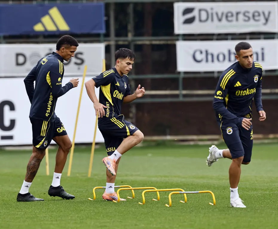 Fenerbahçe'de Çaykur Rizespor maçı hazırlıkları başladı