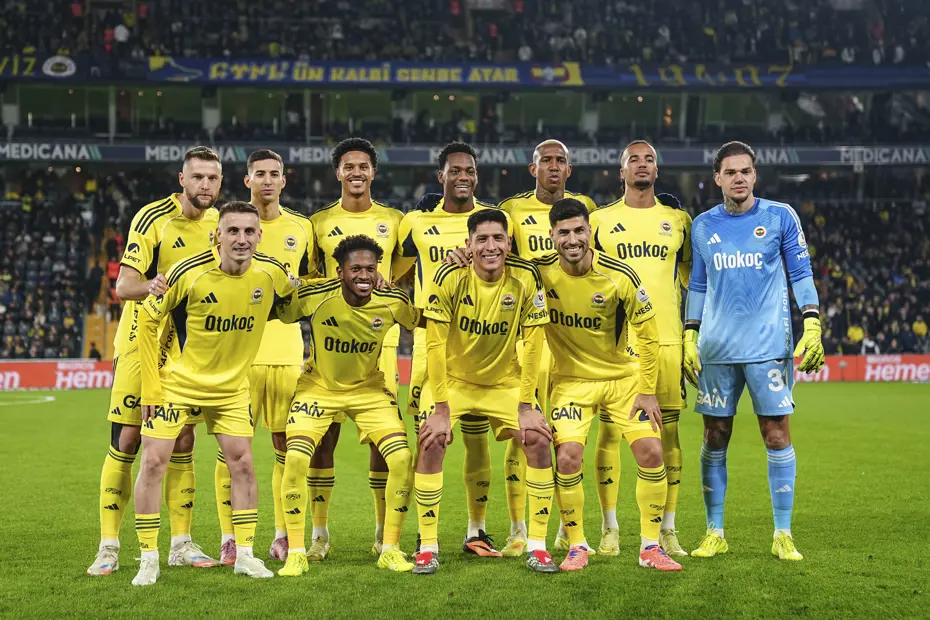 Fenerbahçe'de sakatlık şoku! 2 ay sahalardan uzak kalacak