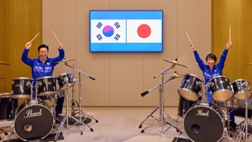 Dünya liderlerinden karşılıklı bateri şovu