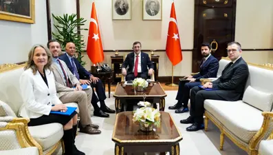 ABD Büyükelçisi Barrack, Cumhurbaşkanı Yardımcısı Yılmaz ile görüştü