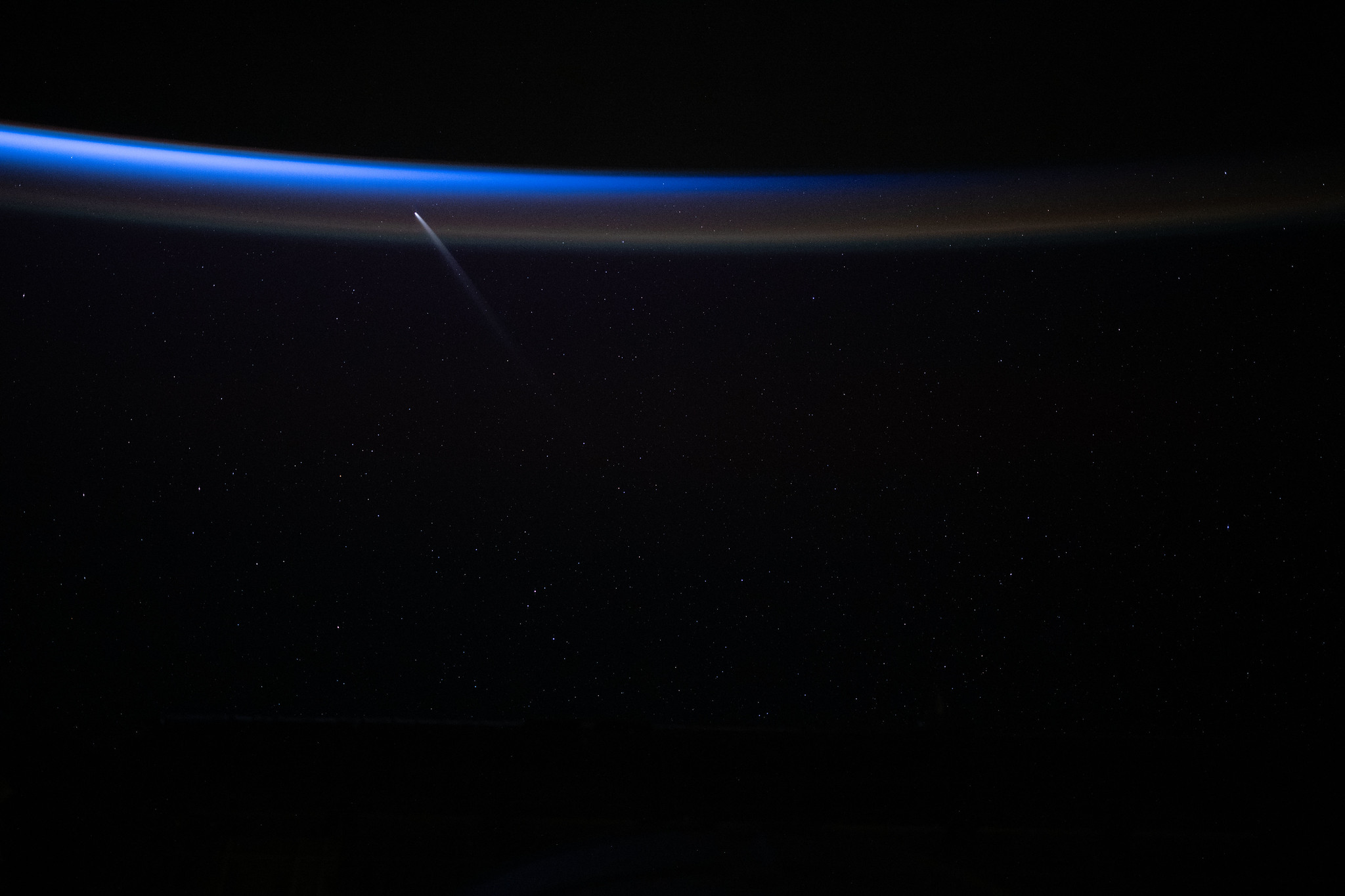 Gizemli yıldızlararası ziyaretçi Dünya'nın yakınından geçti 3