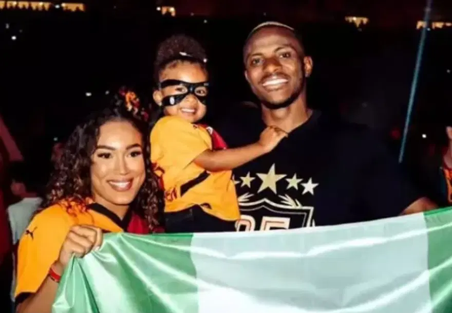 Galatasaray'ın yıldızı Victor Osimhen'in sevgilisi Stefanie Kim Ladewig Eyüpsultan'da kaza yaptı