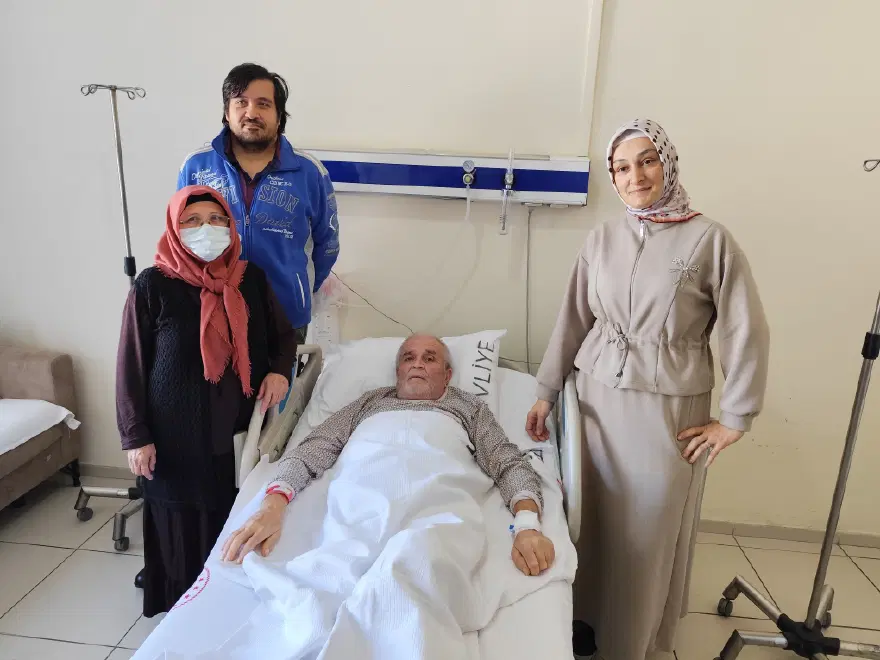 Giresun'da pelvik böbrekli hastaya Türkiye'de ilk olan ameliyat başarıyla yapıldı
