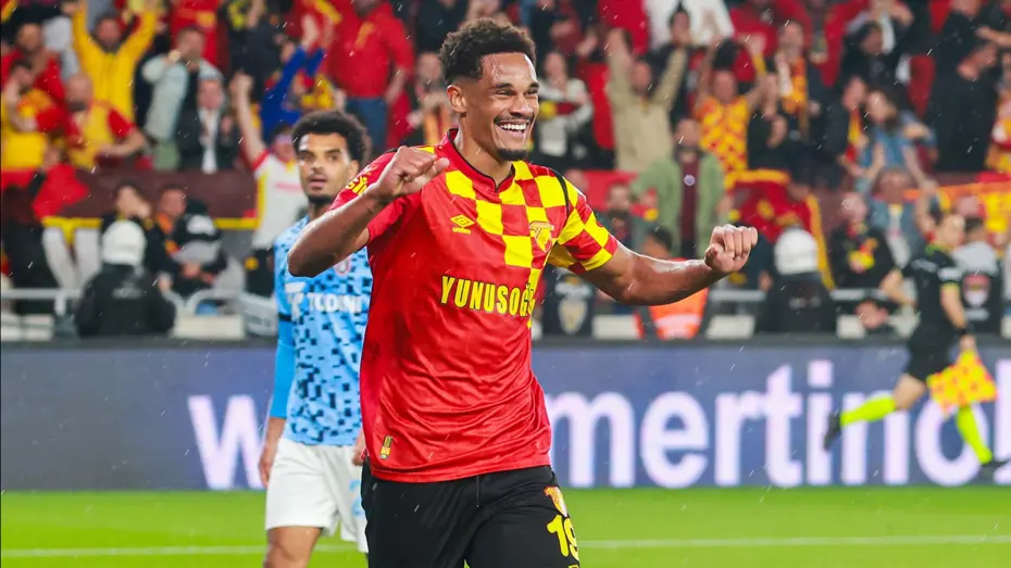 Süper Lig'den Fransa'ya gitmişti, 31 milyon euro'ya imza atıyor. Göztepe'ye servet yağacak