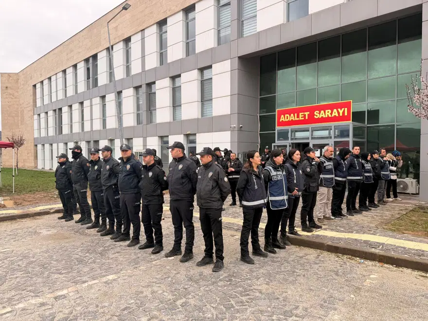 NE OLMUŞTU? 4