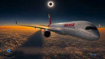 Güneş tutulması için özel uçuş. 10 bin metreden canlı yayınlandı
