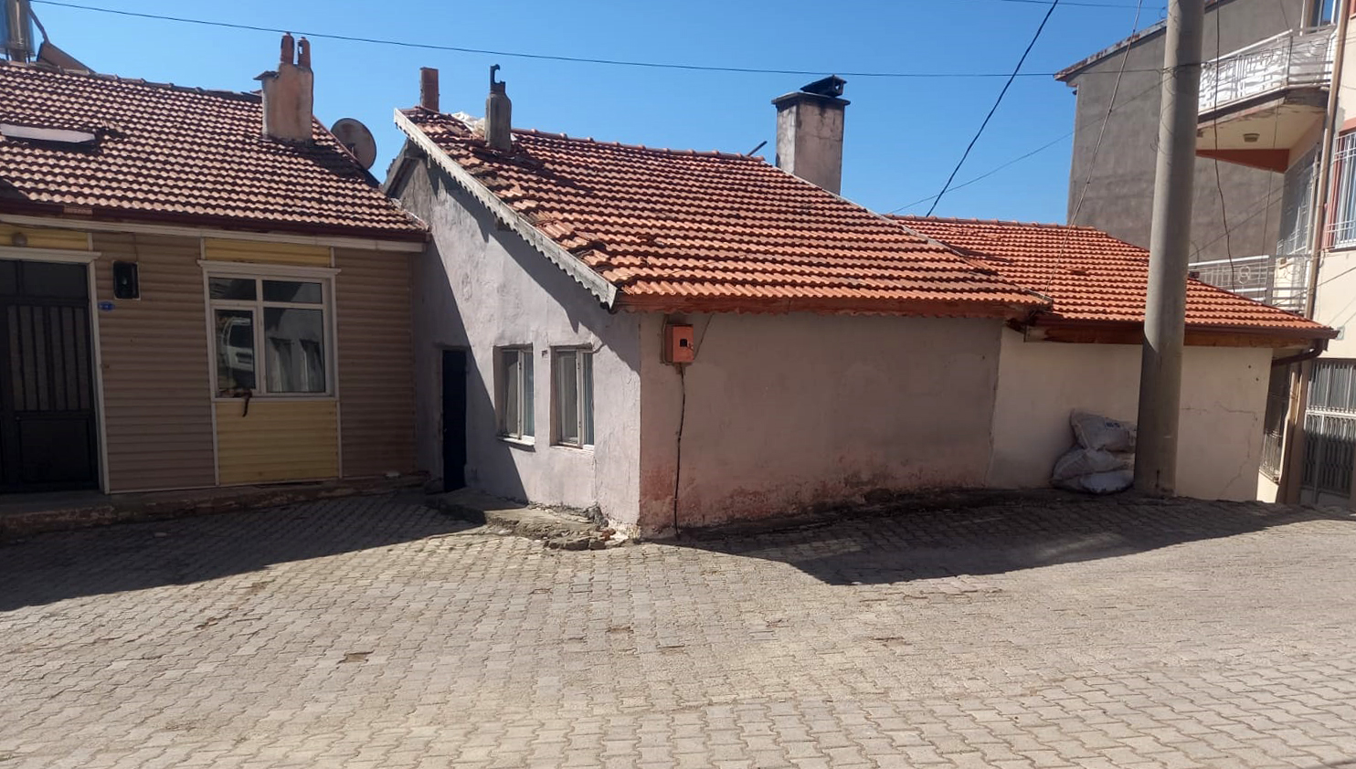 Isparta'da komşuların gürültü tartışması cinayetle bitti