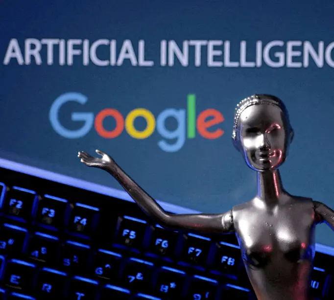 Google yapay zeka yarışında geriye mi düşüyor? CEO Pichai'den iddialara yanıtAlphabet CEO'su Sundar Pichai, şirketin yapay zeka yarışında geride kaldığı yönündeki iddiaları ve Gemini 3.5 Pro modelinin gecikmesine yönelik yatırımcı kaygılarına yanıt verdi. Pichai, gelecekteki Gemini 4 modeli için ner