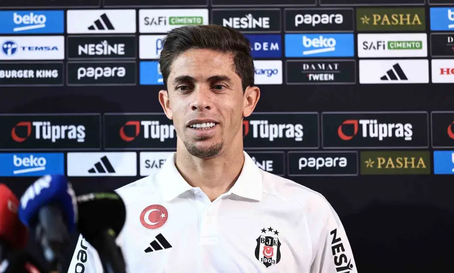 Gabriel Paulista, transfer görüşmeleri için Antalya kampından ayrıldı