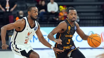 Galatasaray, son saniyede kaybetti