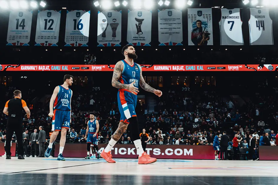 Anadolu Efes'te ayrılık açıklandı