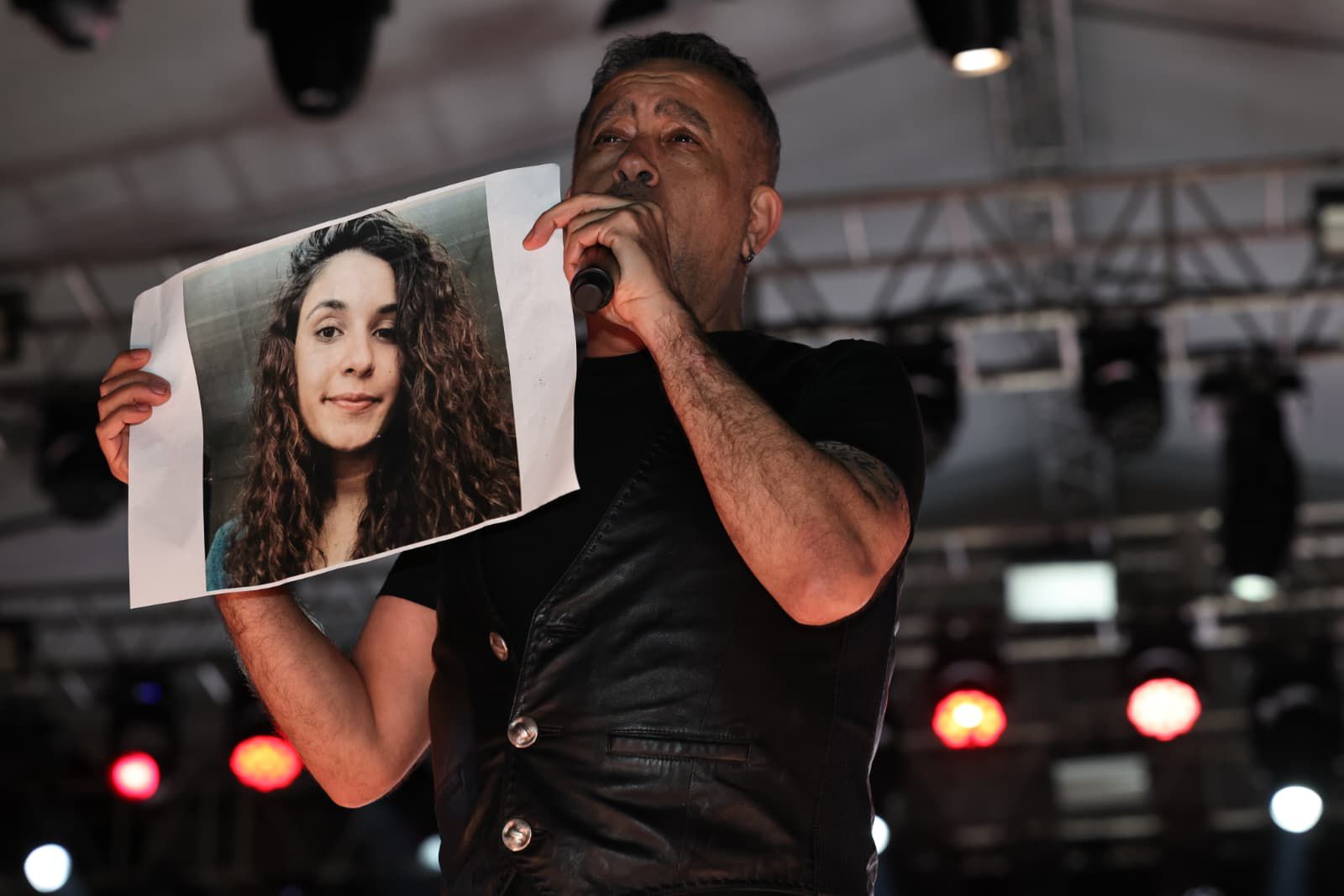 Haluk Levent, Gülistan Doku için söyledi