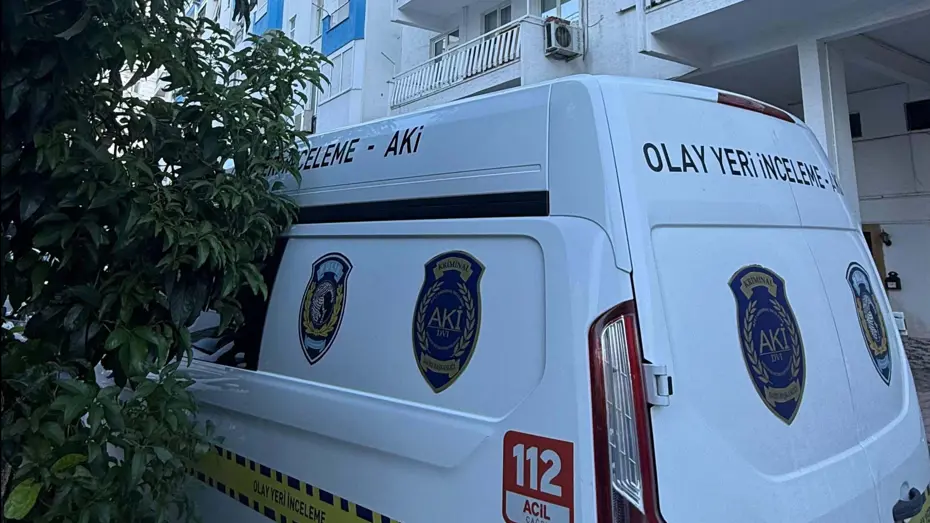 Hastaneye gitmek için sözleşmişlerdi, kızı tarafından evde ölü bulundu