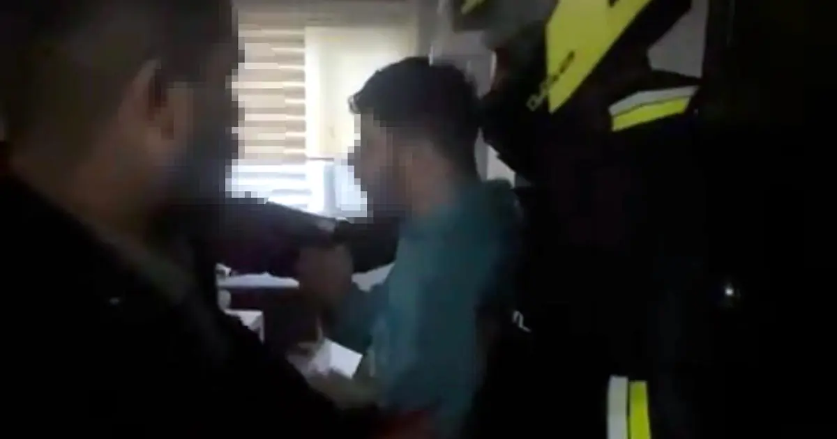 77 yılla aranan firari dolandırıcıya kurye şoku