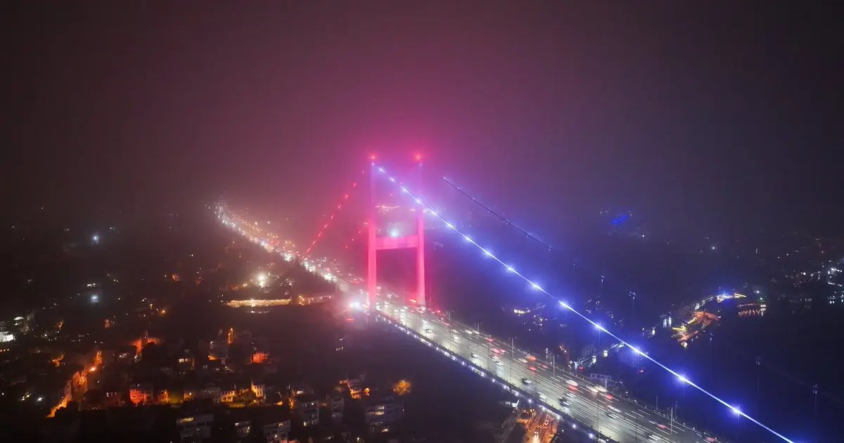 İstanbul'da sis etkili oldu