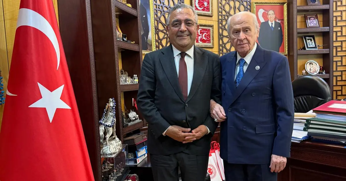 Bahçeli, CHP milletvekili Sezgin Tanrıkulu ile görüştü