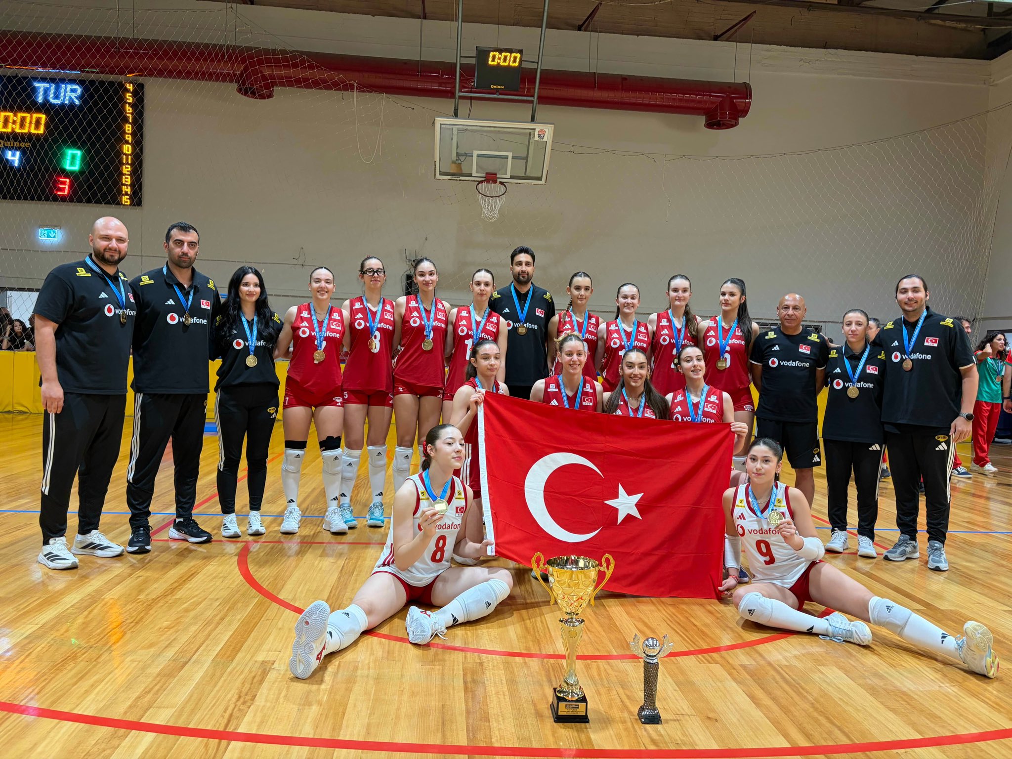16 Yaş Altı Milli Takım namağlup şampiyon