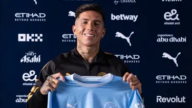 Premier Lig futbol tarihine geçti, transfer rekoru kırıldı