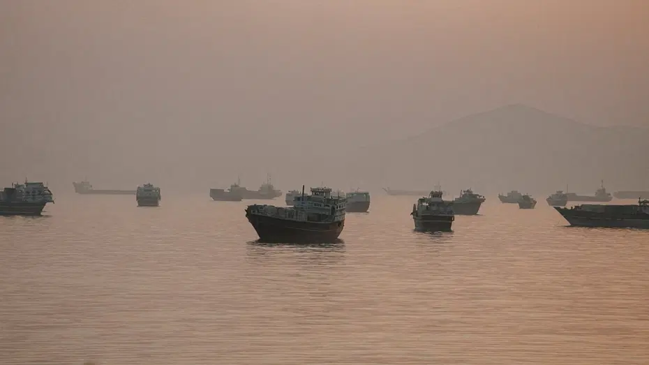 İran'dan Hürmüz Boğazı'nda geçiş ücreti ısrarı
