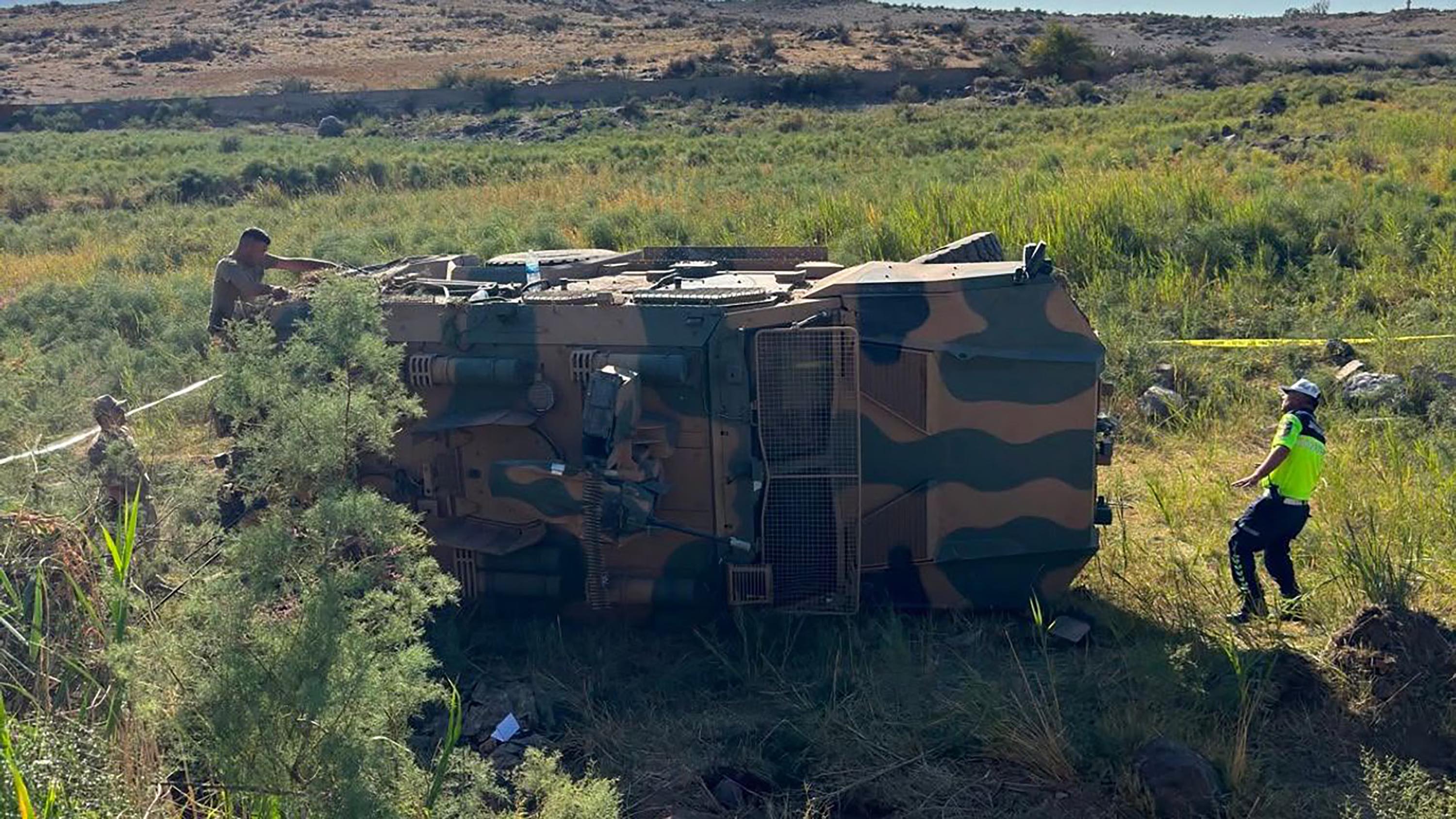Iğdır’da askeri araç devrildi. Bir asker şehit oldu